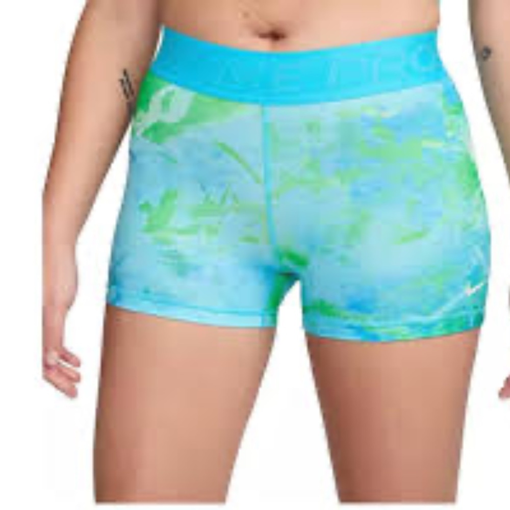 Nike Pro Women's 3" Training Shorts